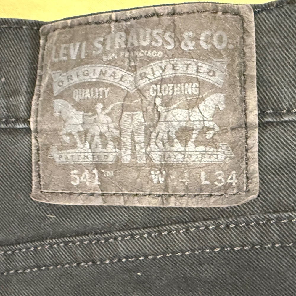 Mens Black Levi Jeans